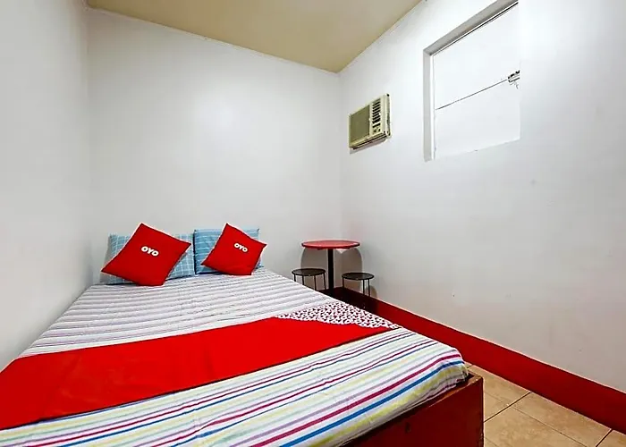 Hotel Busline Apartelle